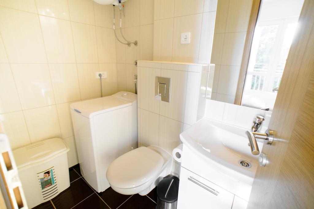Lara Apartments Makarska Habitación foto